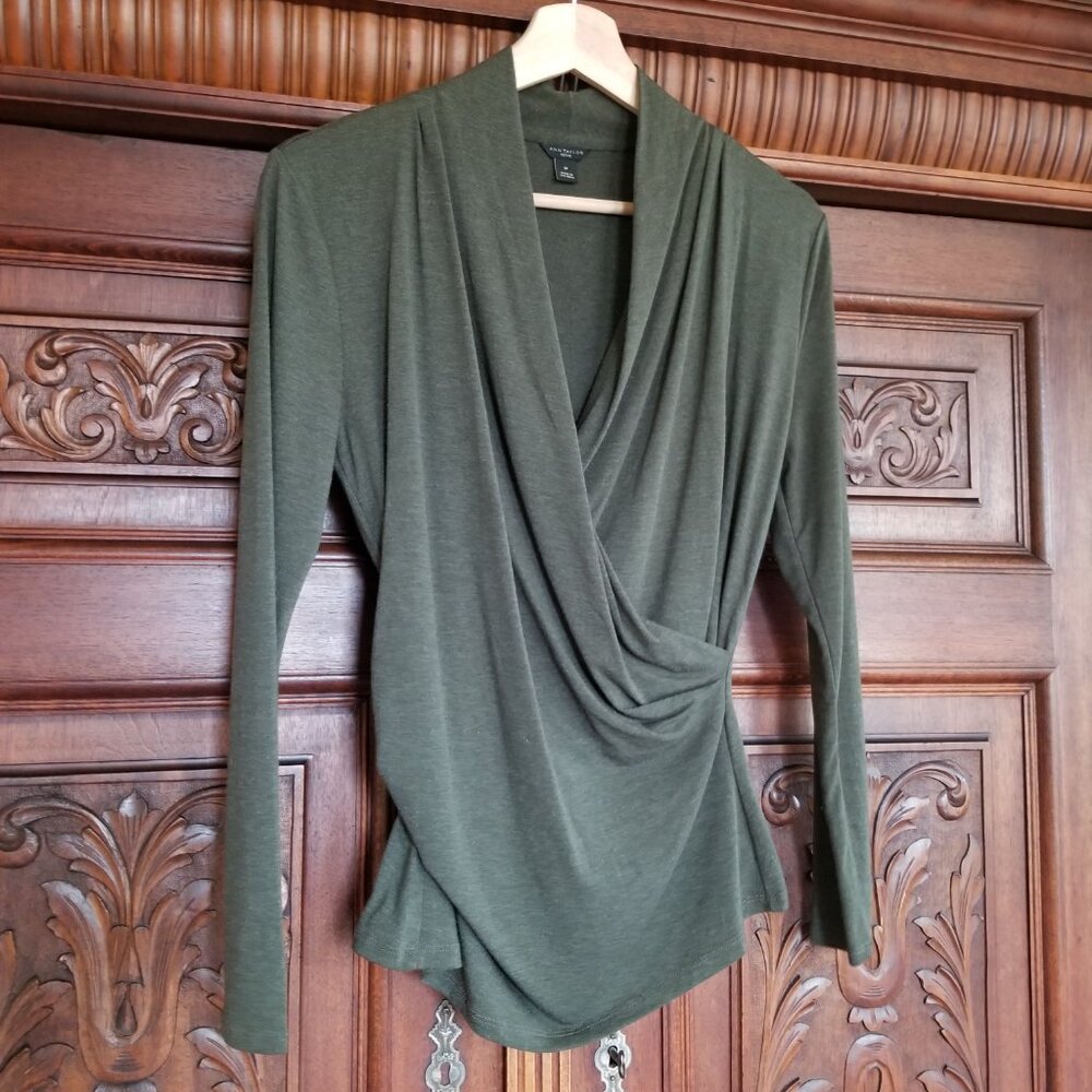 NWOT Ann Taylor Wrap Top